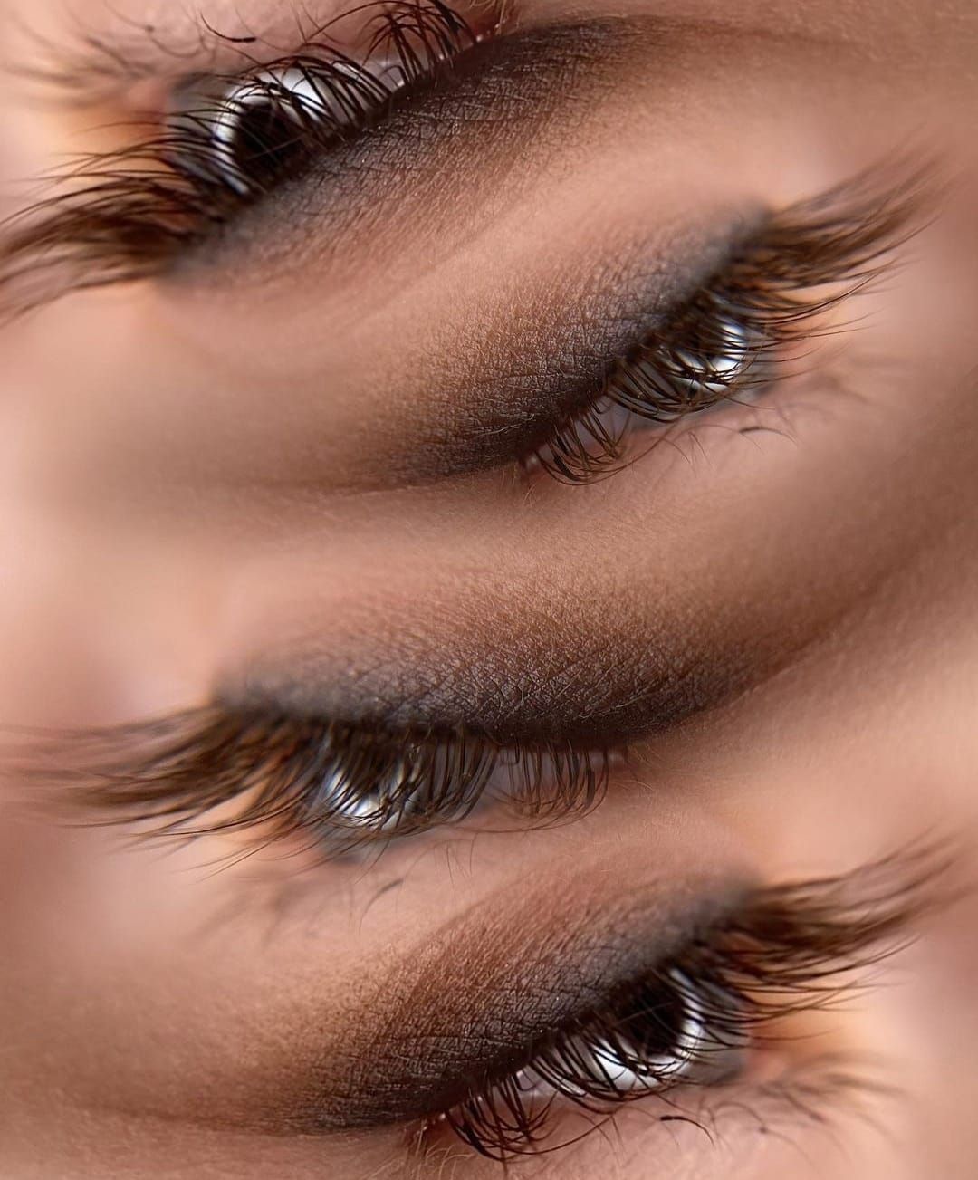 Dettaglio lash extension con occhi chiusi